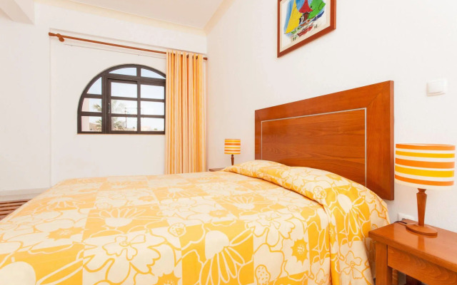 Don Tenorio Aparthotel