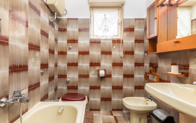 Amazing Home in Fazana With 3 Bedrooms and Wifi