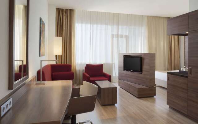 Ramada Encore by Wyndham Kyiv