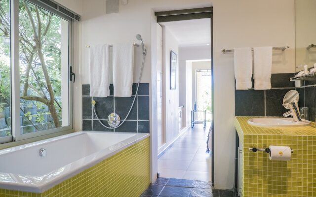 Crayfish Lodge Sea & Country Guest House