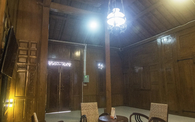OYO 300 Kampoeng Joglo