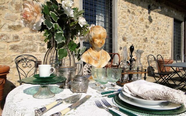 Villa Close to Florence, Hot Tub & Breathtaking View