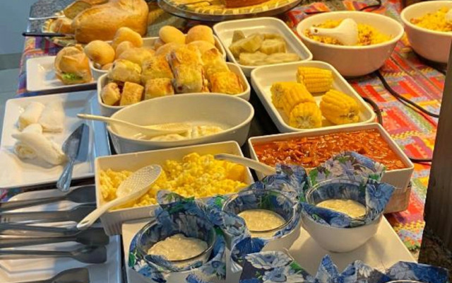 Premier Pallace Hotel