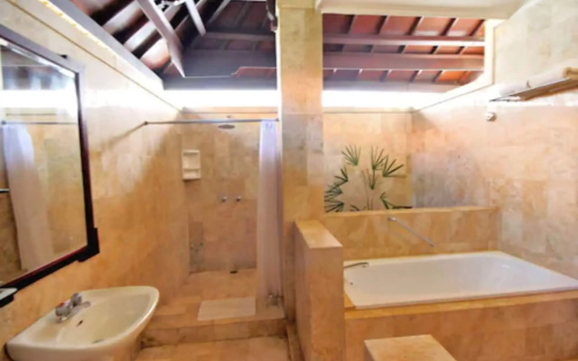 Royal Hotel and Villa Bali