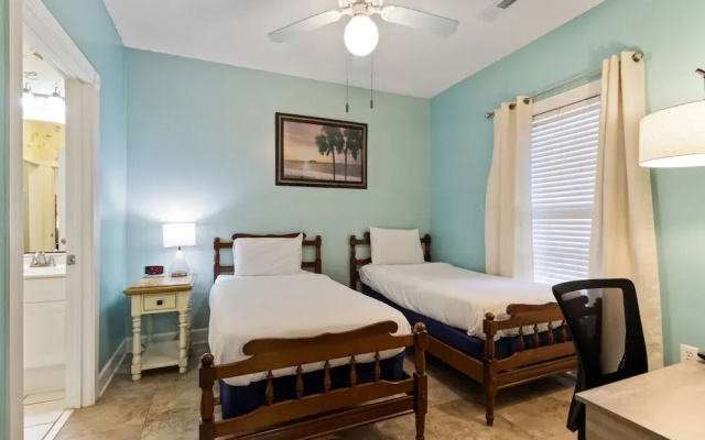 Magnolia North 102