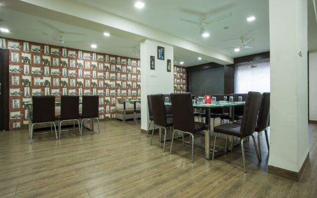 OYO 6668 Hotel Prithviraj