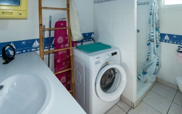 4 people House Kerlard with Garden by Weekone