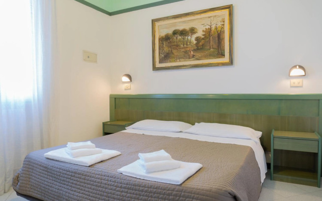 Hotel Esedra