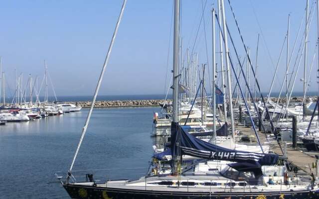 Apartment 28, Seestern Residence