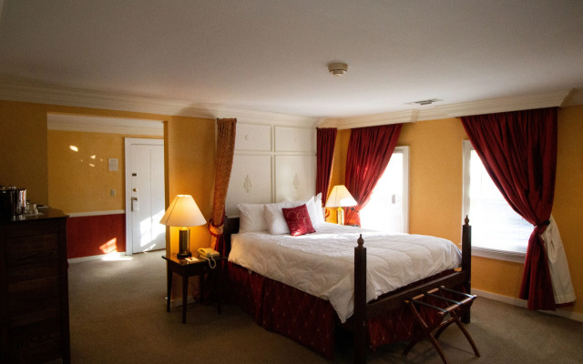 Delamater Inn