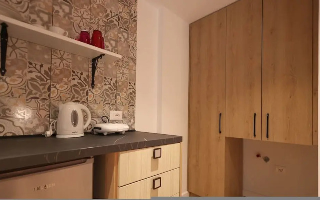 Grandstay Studios 102