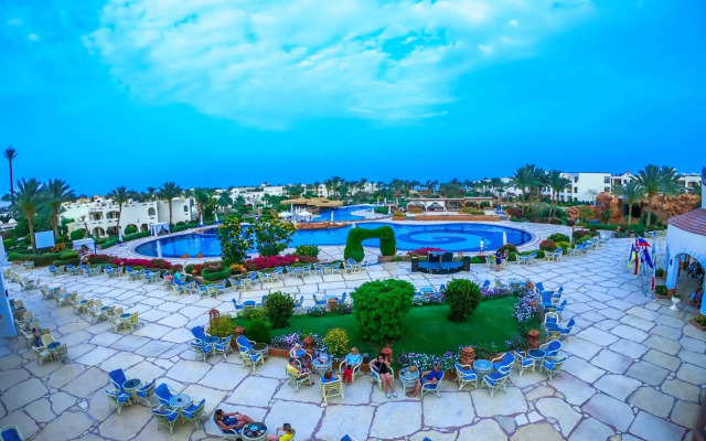 Regency Plaza Aqua Park & SPA