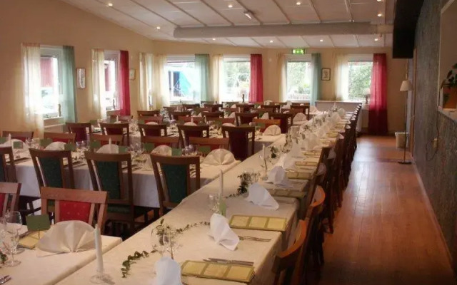 Hotell & Camping Storlungen