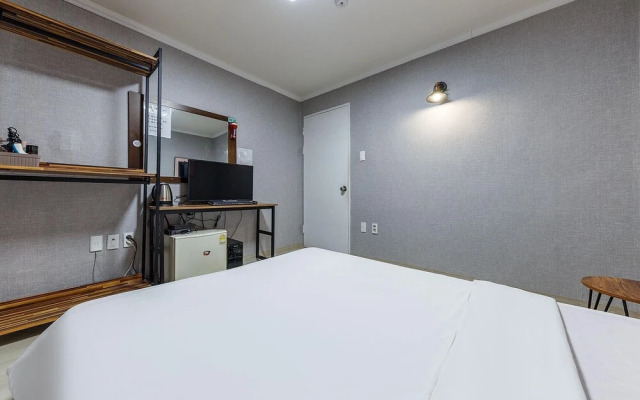 Daejeon Yuseong Lemon Tree Hotel