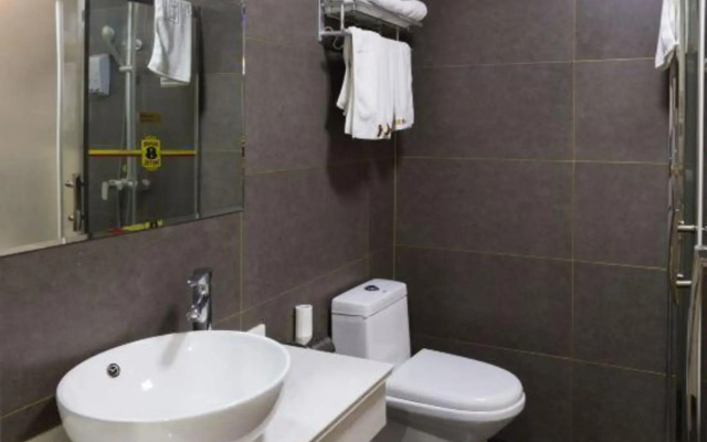 Super 8 Hotel (Lianyungang East Jiefang Road Wanda Branch)
