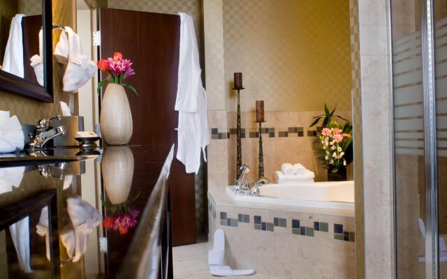 Best Western Sunrise Inn & Suites