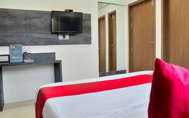 OYO 11634 Hotel The Upper Room