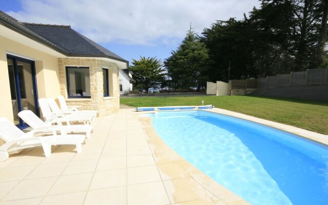 Modern Villa with private pool in Plestin-les-Greves France