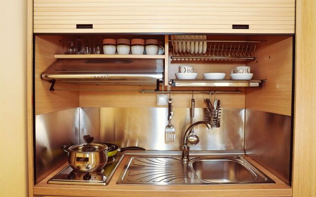 Golden Deer Apartments