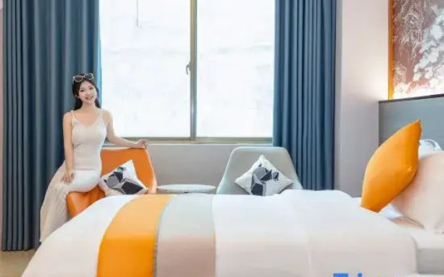 Xinlanwan Holiday Hotel