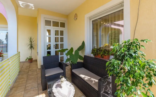 Apartments Ljiljana