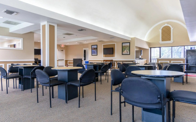 Legacy Vacation Resorts - Kissimmee/Orlando