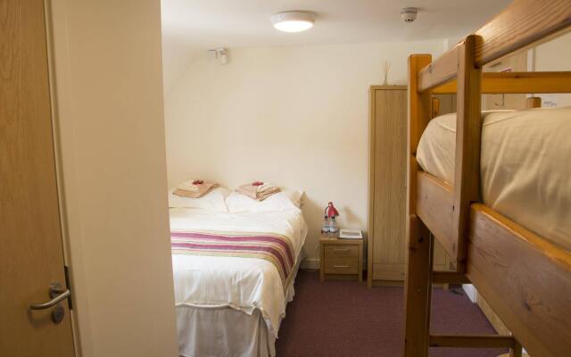 Ludlow Mascall Centre - Hostel