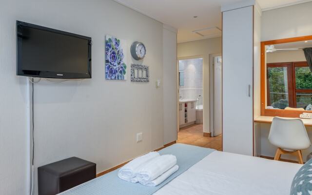 San Lameer Villa Rentals 14105