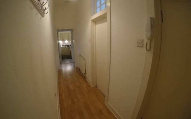 Cosy 2 Bedroom Apartment In City Centre