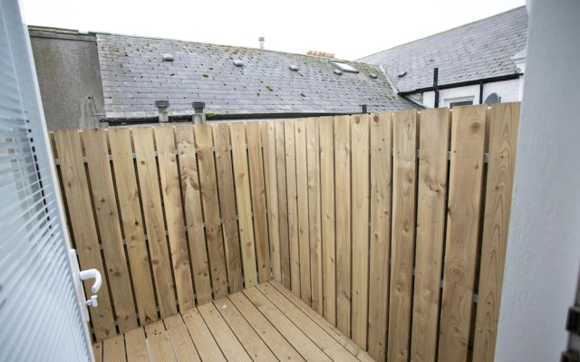 Coast & City - Eglinton Street