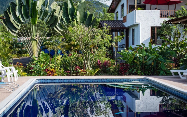 Mindo Coffee Lodge & Spa