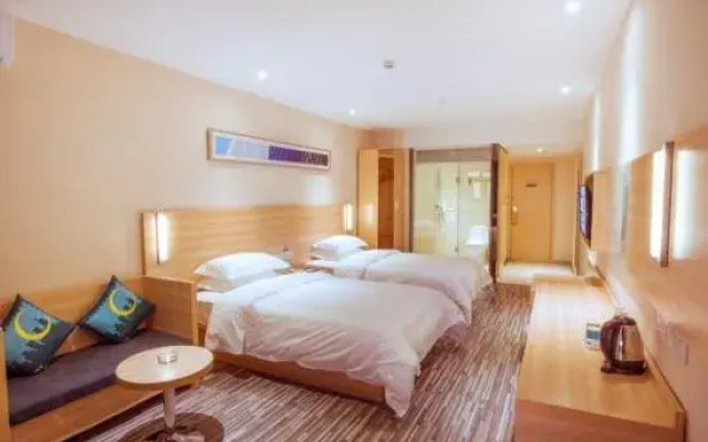 Season flower HOTEL (Yulin Hongjin Mall Branch)