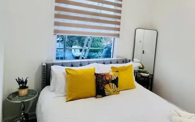 Dalston Luxe Studios