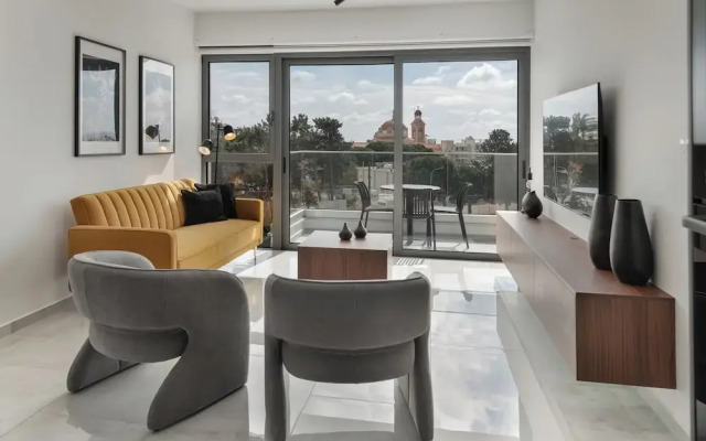 Phaedrus Living Paphos Noir Residence