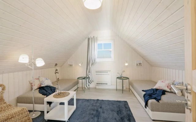 Nice Home in Zerpenschleuse With 2 Bedrooms and Wifi