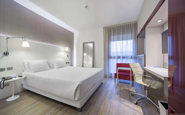 Отель Catone District 