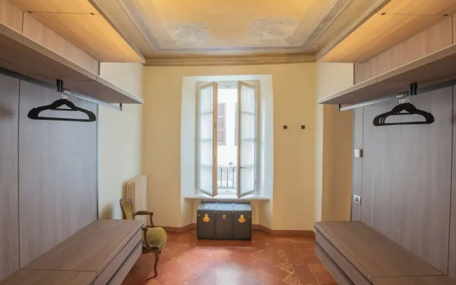 Pantero Apartment