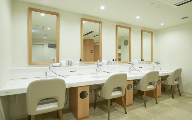 First Cabin Kyobashi