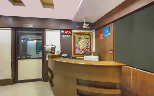 Nine Star Hotel