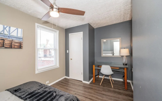 Monmouth Loft 4