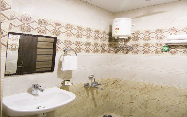 Hotel Sunrise by City Culture By OYO Rooms