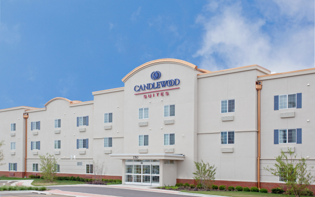 Candlewood Suites Elgin, an IHG Hotel