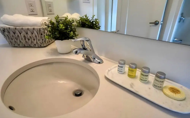 Premium Stay at Niagara falls