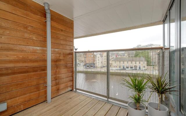 The Sandport Way Residence
