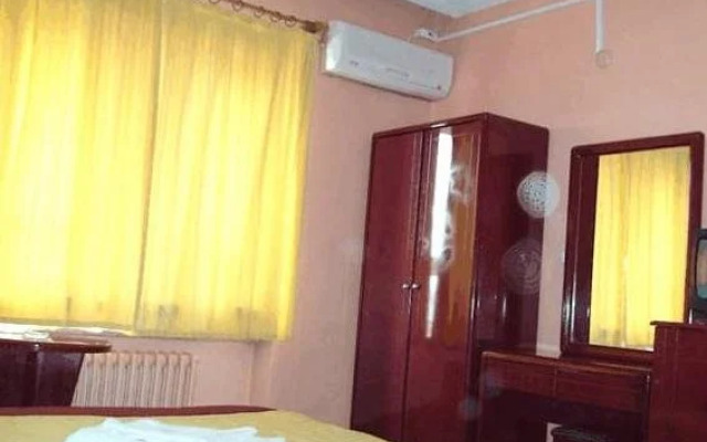 A Klas Hotel