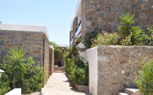Ariadne Beach - Adults Only
