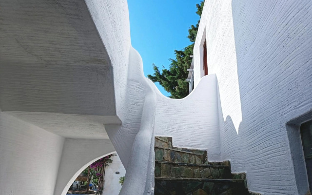 Naxos Summerland resort