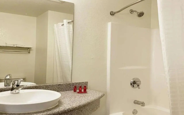 SureStay Plus By Best Western Niagara Falls East