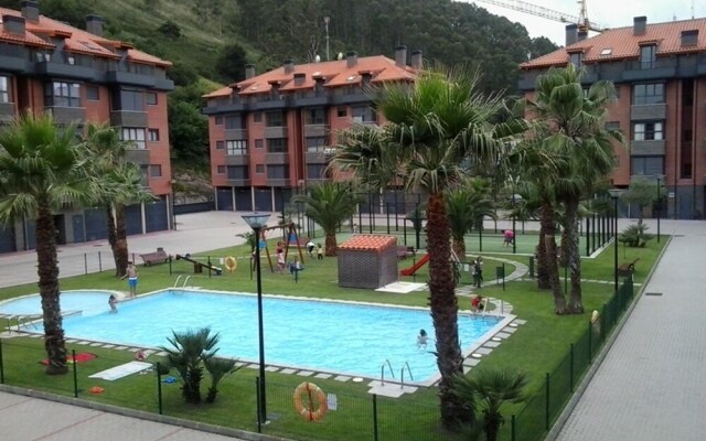 Apartment With 2 Bedrooms in Unquera, With Pool Access - 5 km From the