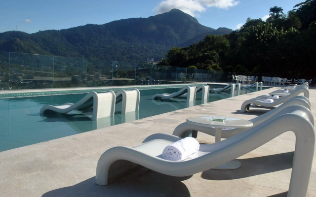 Hotel Serramar